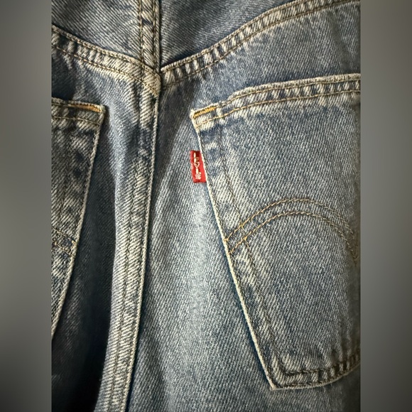 Levi’s Premium High Loose Wide Leg Jeans - Picture 7 of 11